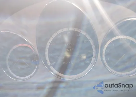 2010 Mercedes-Benz C 300 Luxury 4Matic/Sport 4Matic из США, поврежденный, VIN WDDGF8BB3AR102499